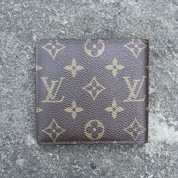 Louis Vuitton Vintage Monogram Bifold Wallet - Picture 2 of 12